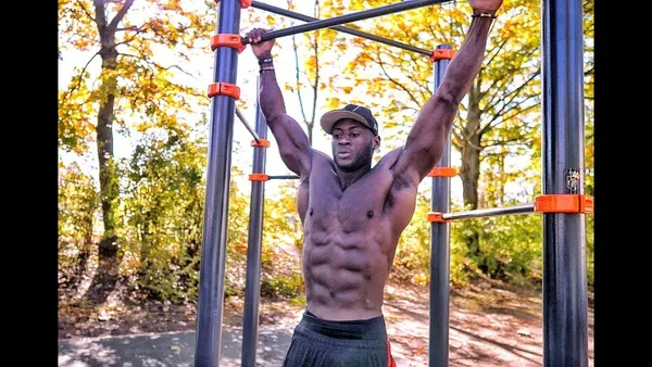 Calisthenics and Street Workout: Sculpting Physique While Building Community